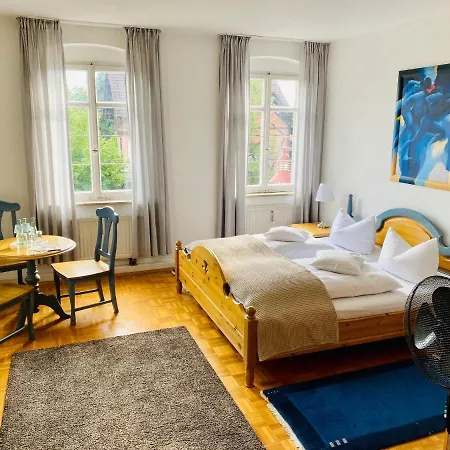 Otel Zur Kapelle Kressbronn am Bodensee