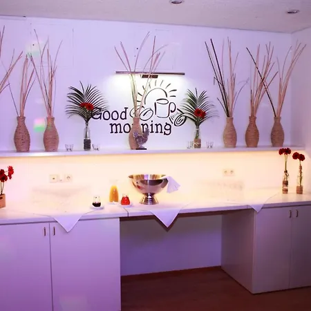 Otel Zur Kapelle Kressbronn am Bodensee