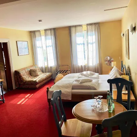 Szálloda Zur Kapelle 3*