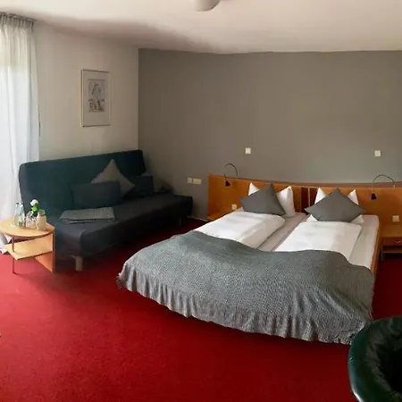 Zur Kapelle Hotel