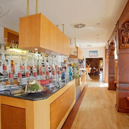 Otel Zur Kapelle Kressbronn am Bodensee