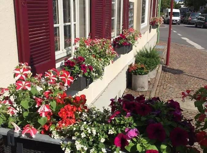 Отель Zur Kapelle 3*