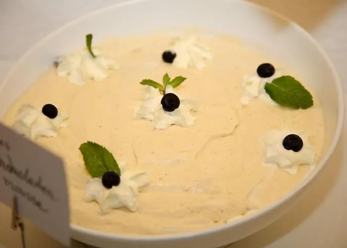 Zur Kapelle Отель Кресброн