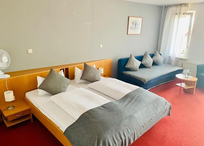 Zur Kapelle Отель 3*